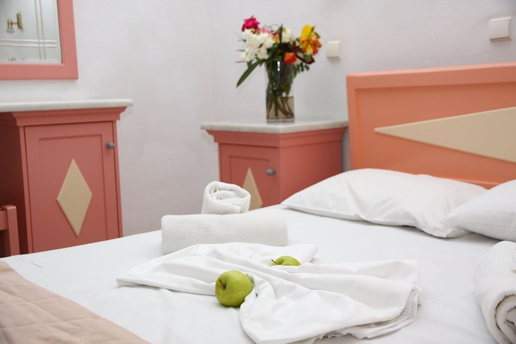 rooms-room-double-mountainview