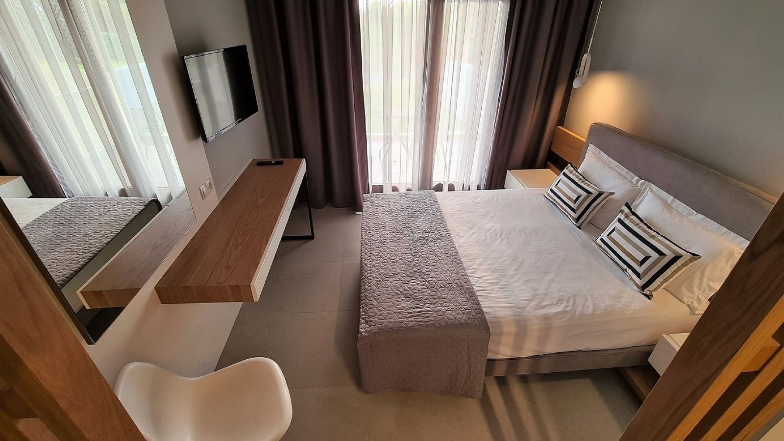 rooms-junior-suite