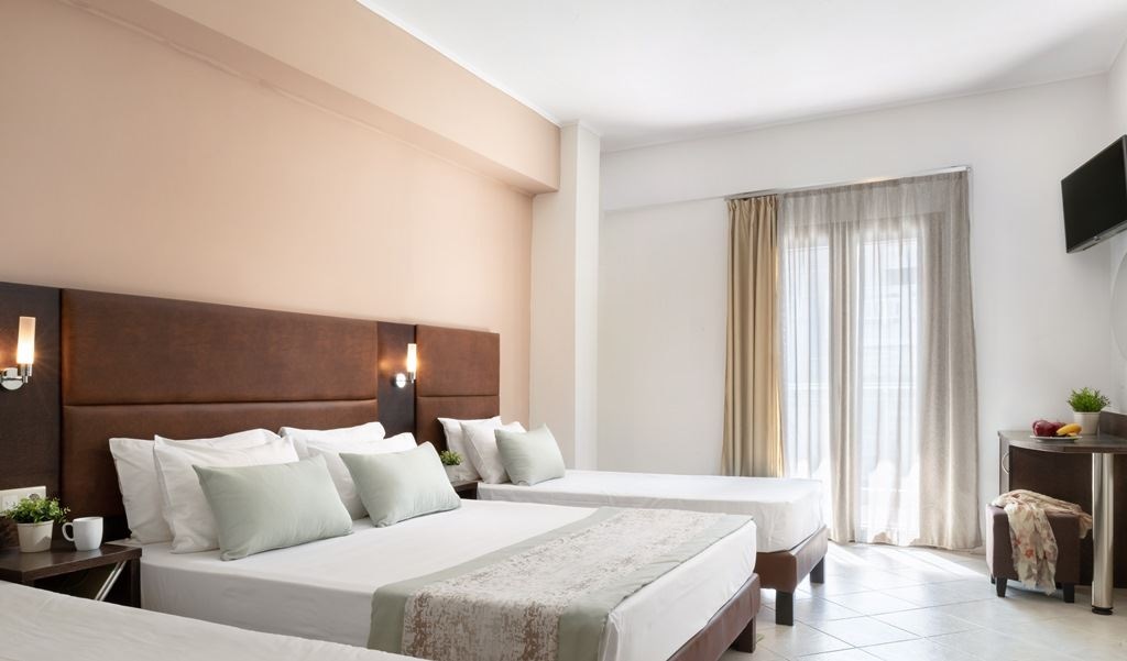 rooms-family-room