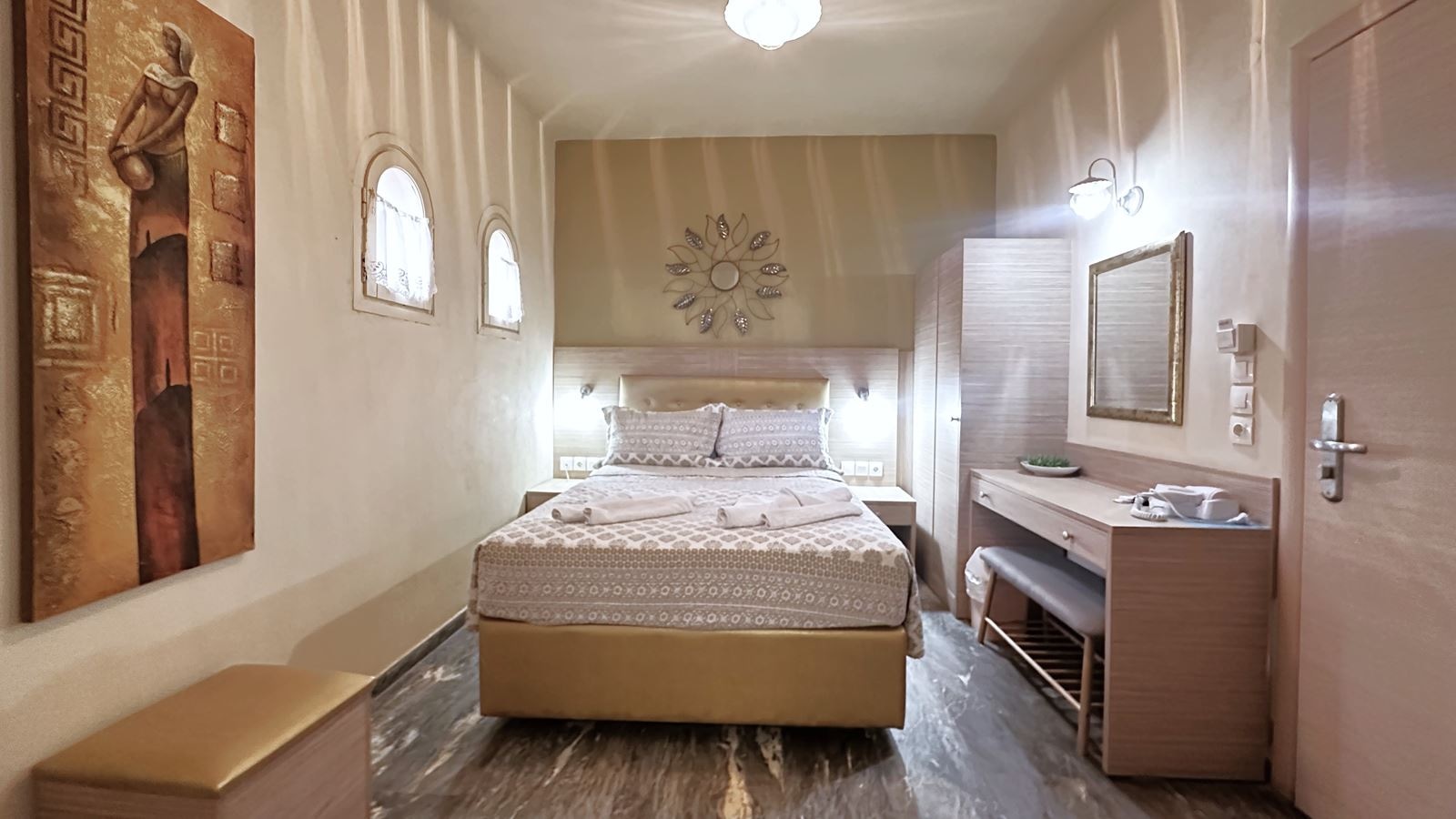 rooms-single-room-standard-balcony