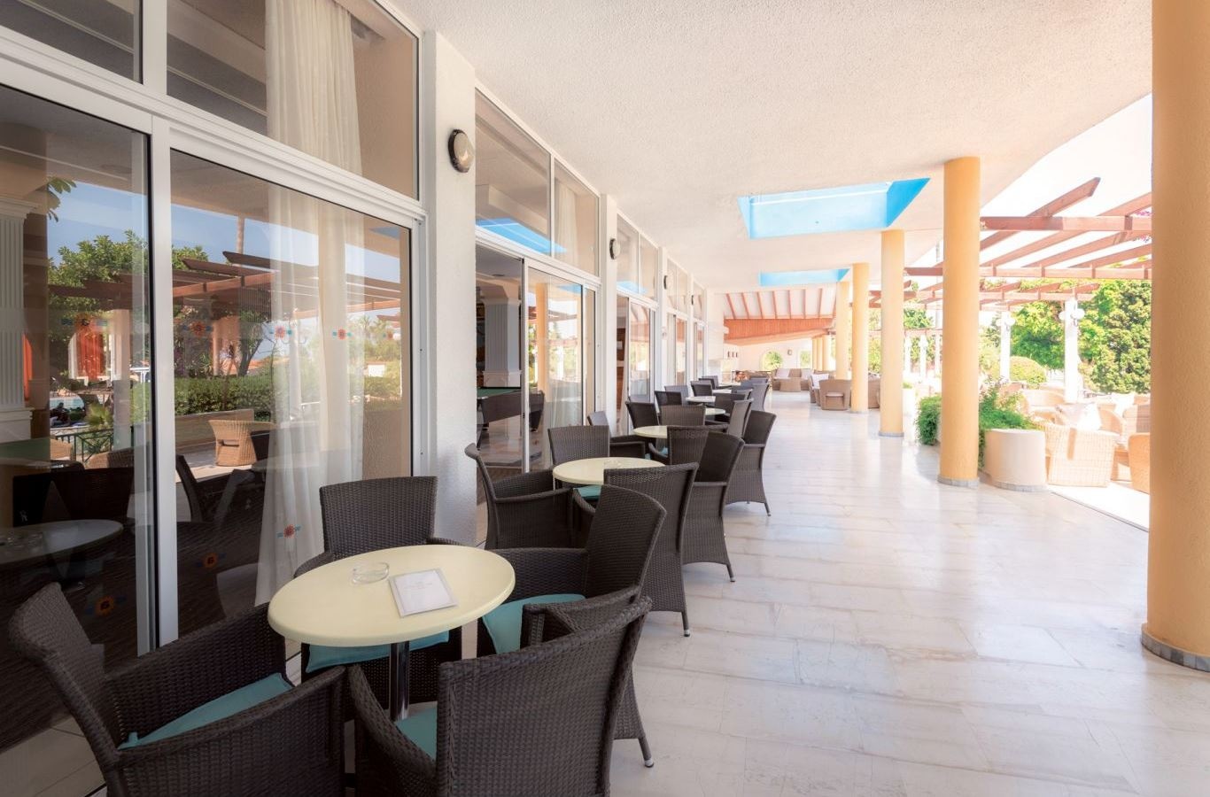 bars-lounge-bar