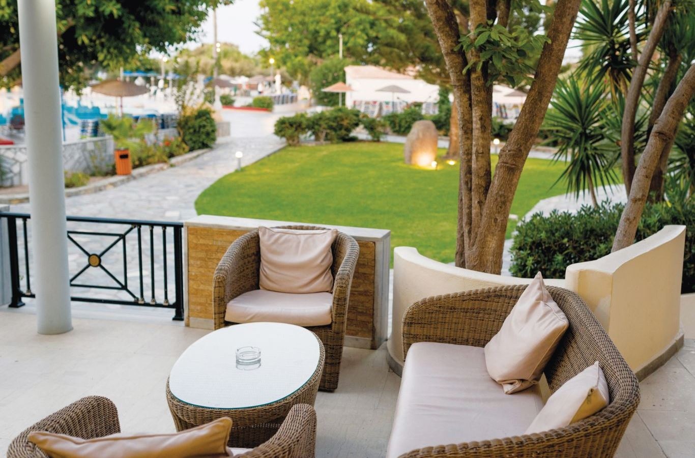 bars-lounge-bar