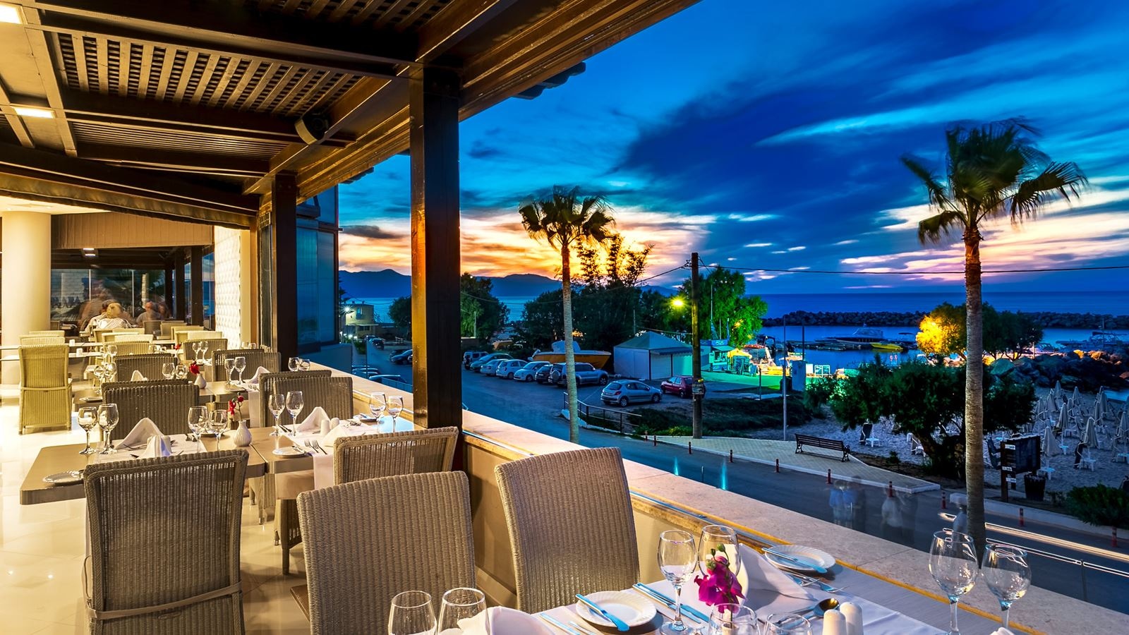 restaurants-main-restaurant