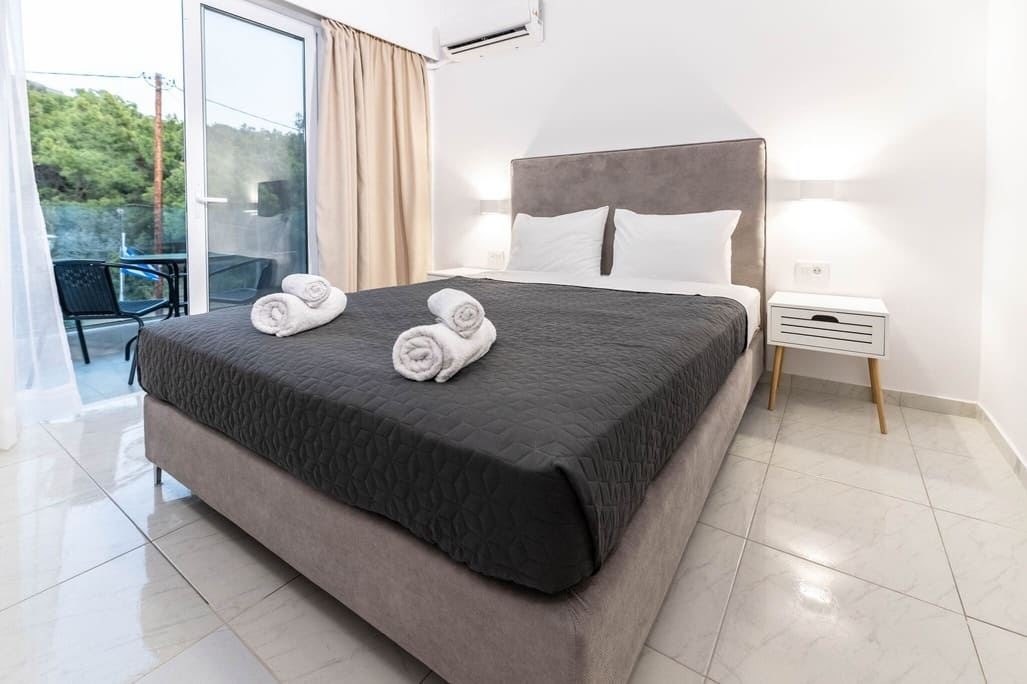 rooms-double-room