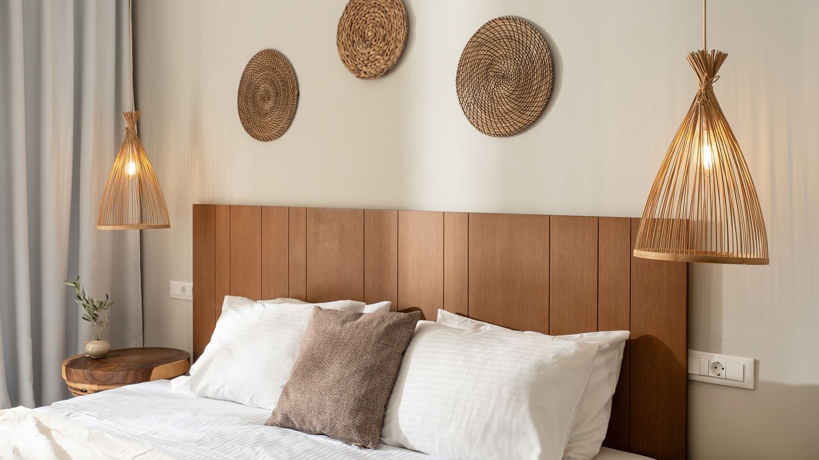 rooms-family-prenium-2-bedroom-room