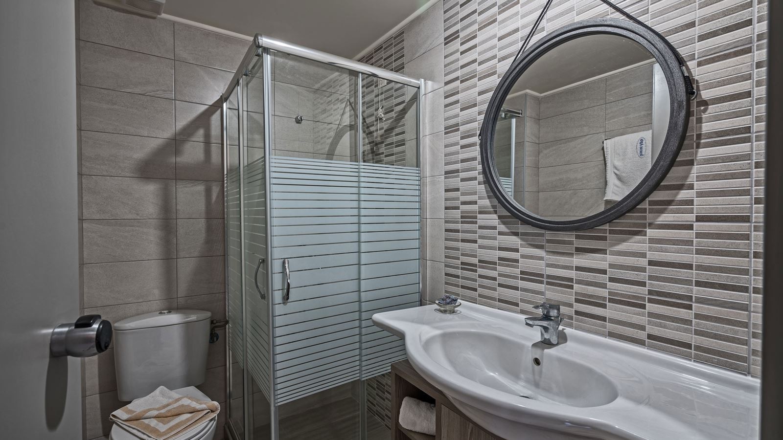 rooms-icarus-suite-junior-side-sea-view