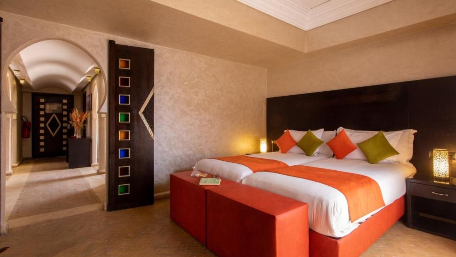 rooms-master-suite