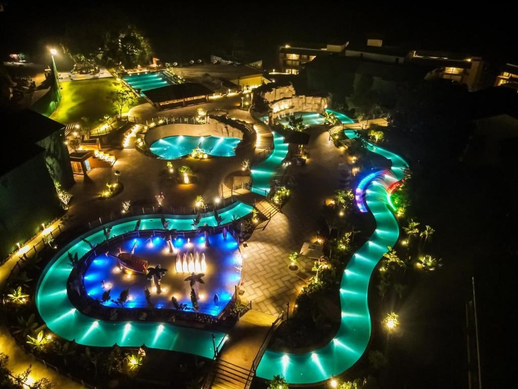 pools-pools