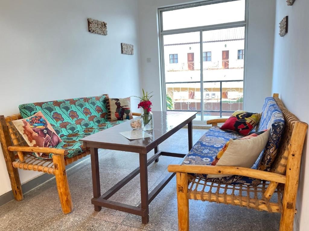 rooms-deluxe-room