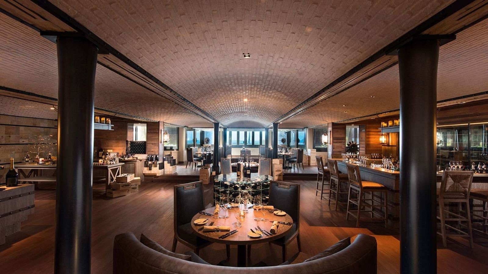 restaurants-blue-penny-cella