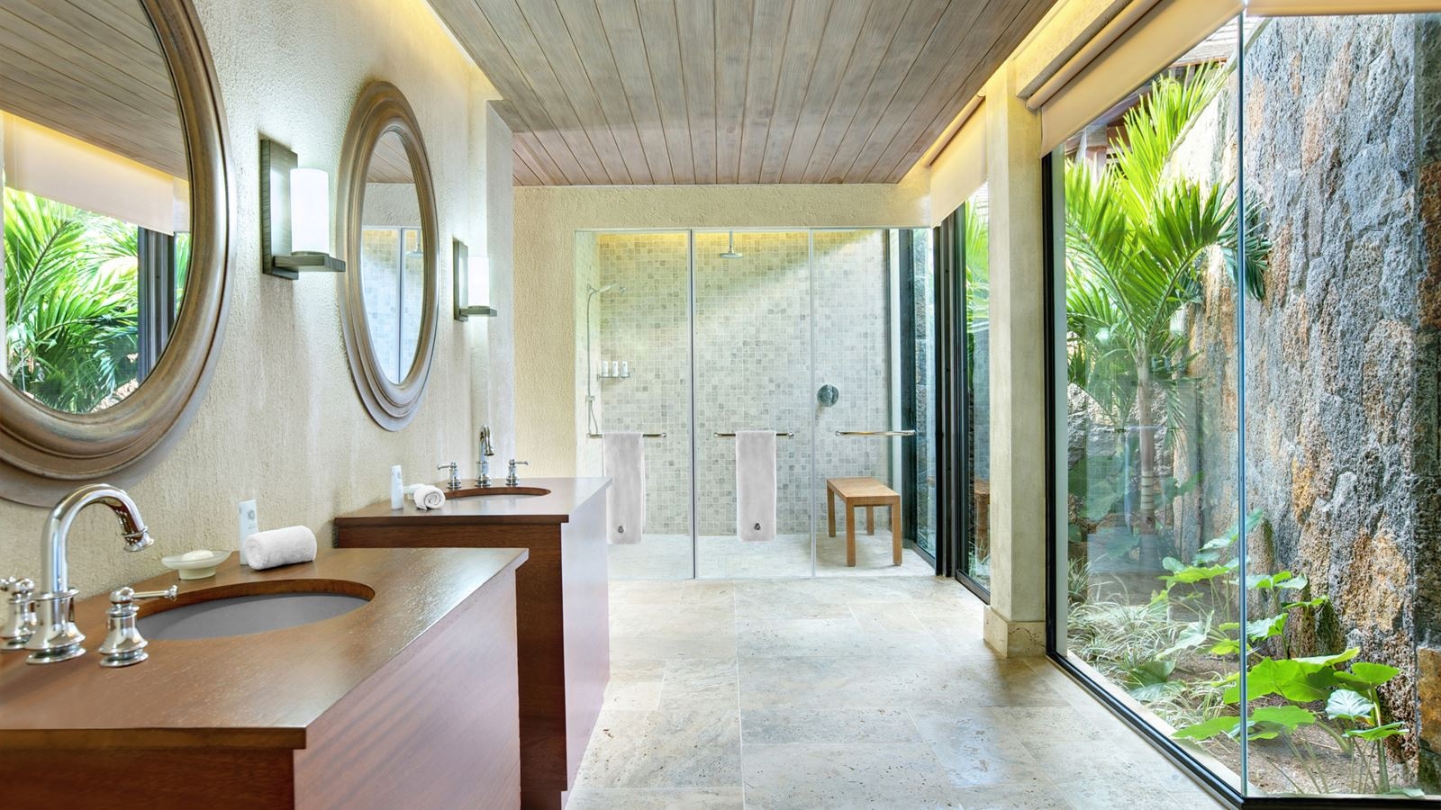 rooms-the-grand-beachfront-villa-4-bedroom