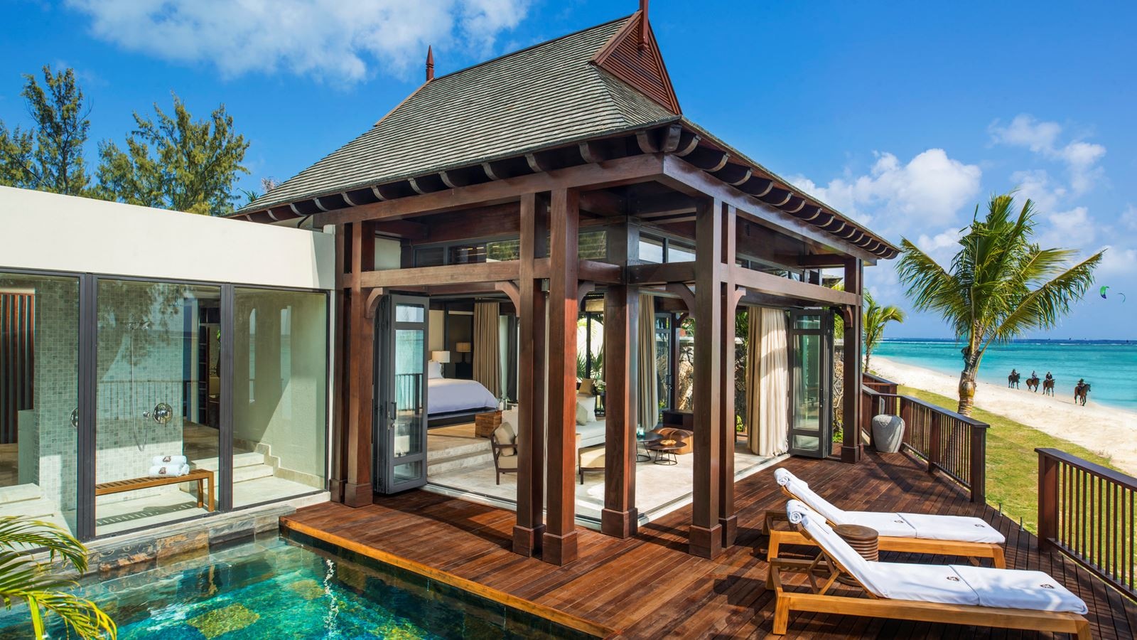 rooms-the-grand-beachfront-villa-4-bedroom