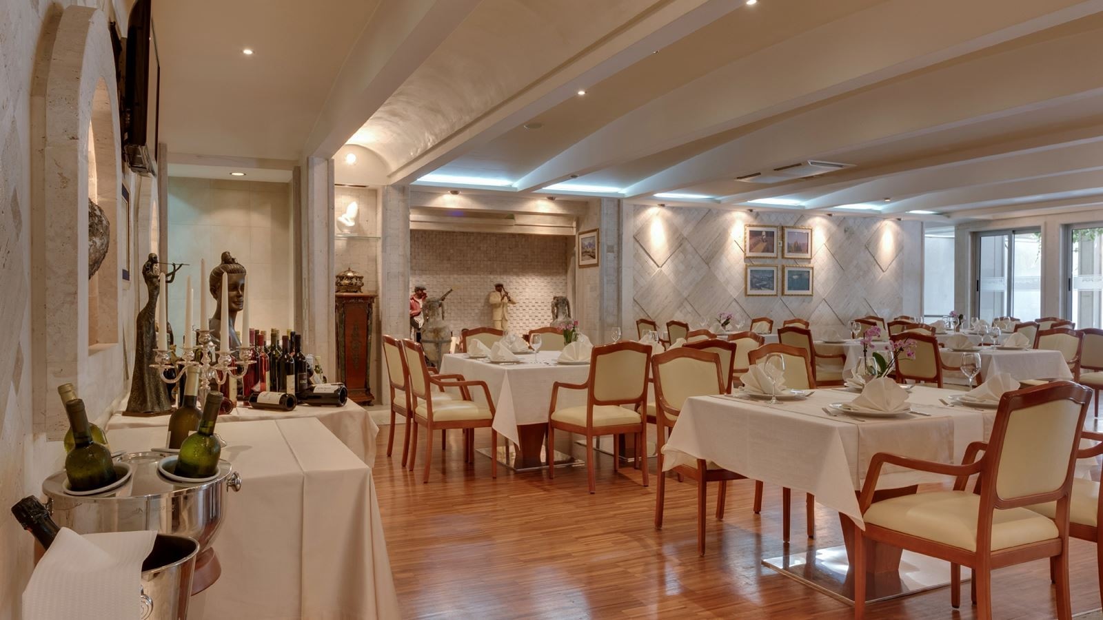 restaurants-amfora