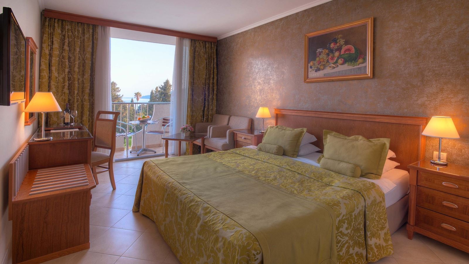 rooms-standard-room-with-balcony-single-use