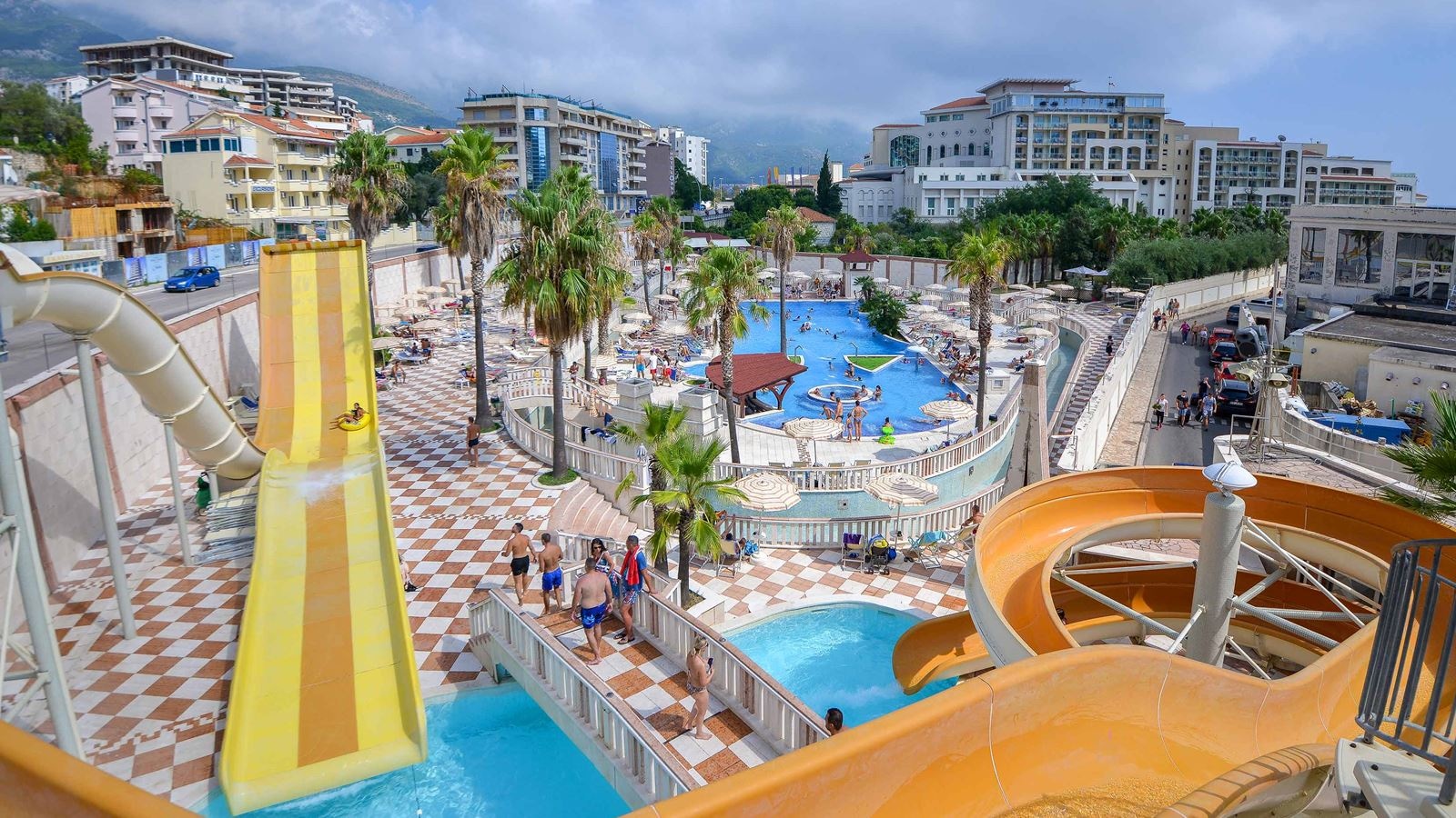 pools-outdoor-childrens-pool