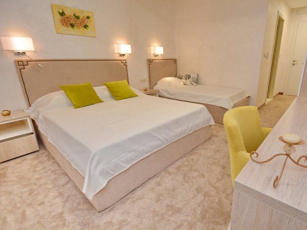 rooms-standard-triple