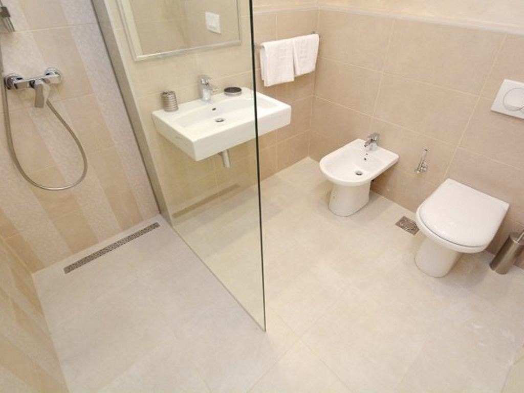 rooms-standard-triple