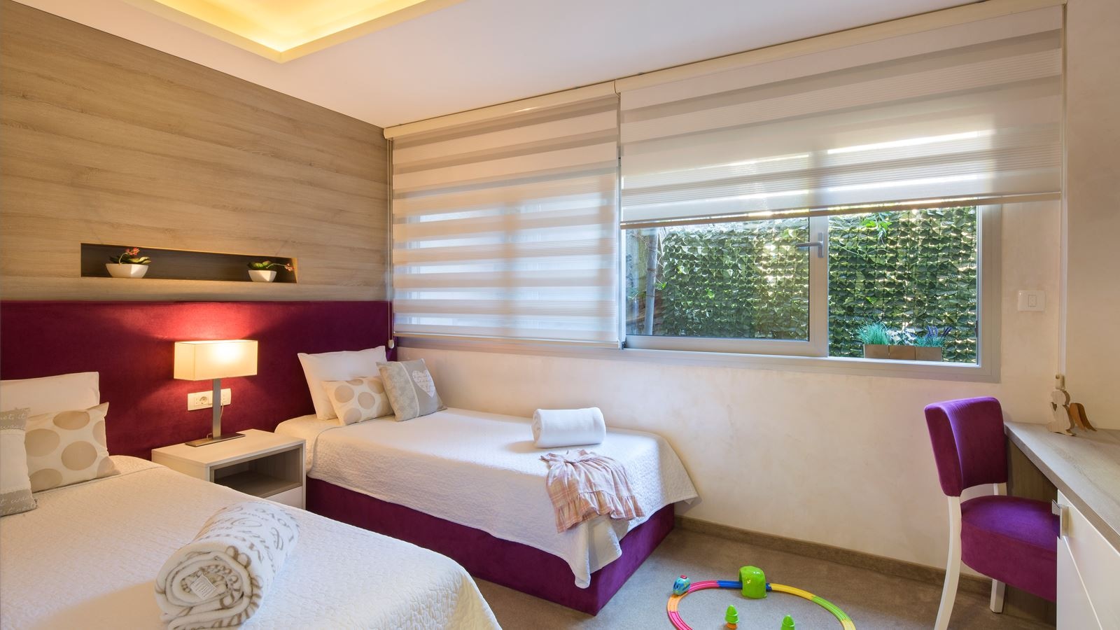 rooms-family-room