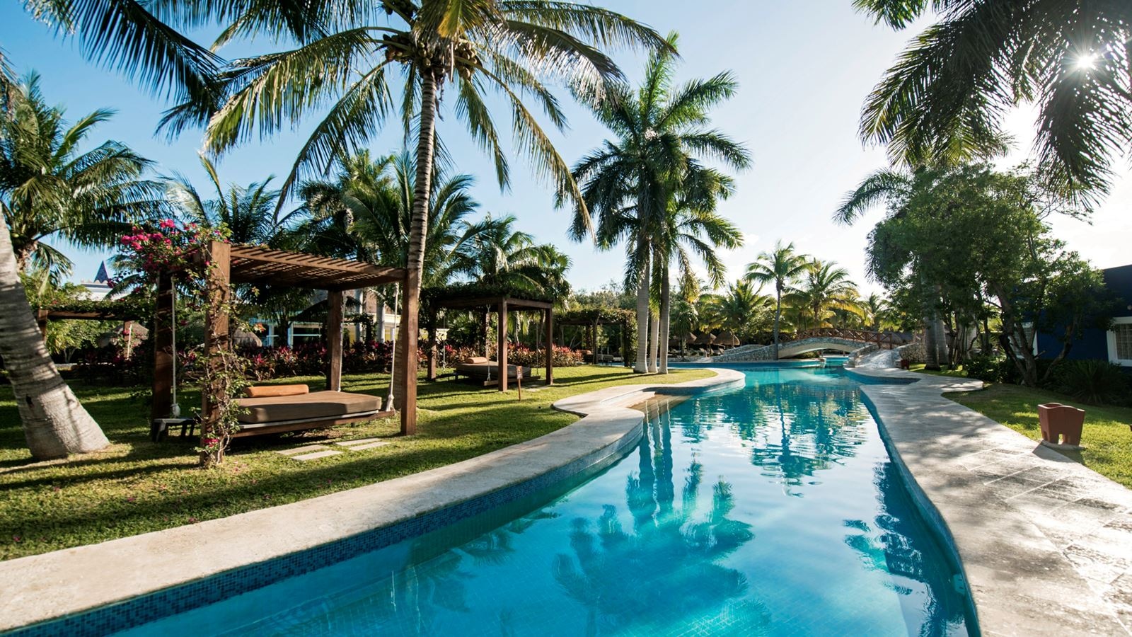 pools-outdoor-pool