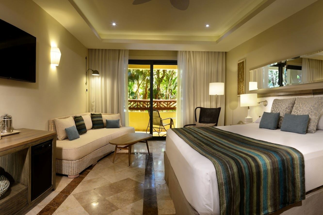 rooms-privileged-deluxe-room