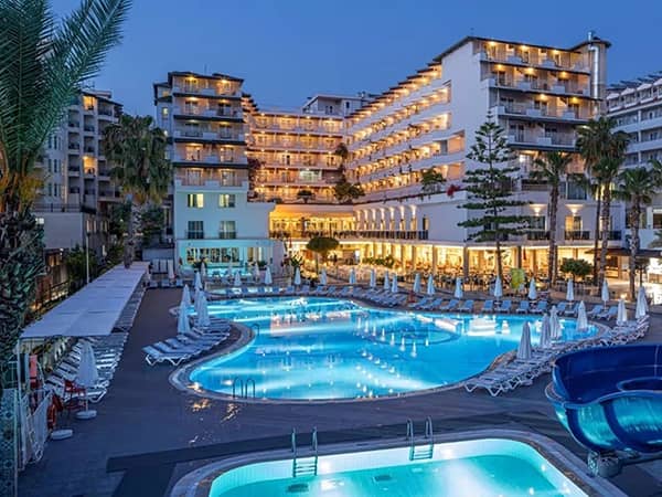 Популярні готелі Туреччини на першій лінії моря з All Inclusive без переплат