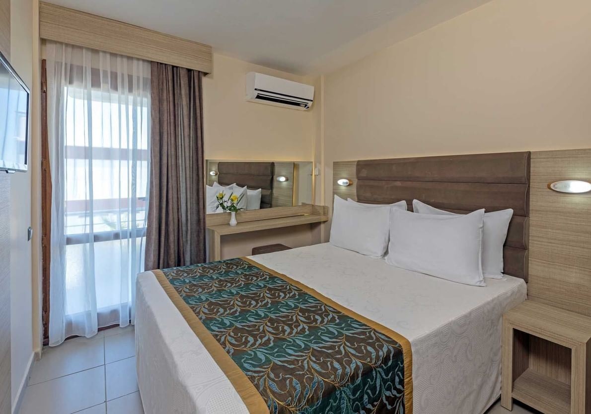 rooms-superior-room