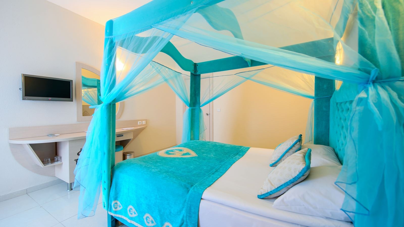 rooms-family-room