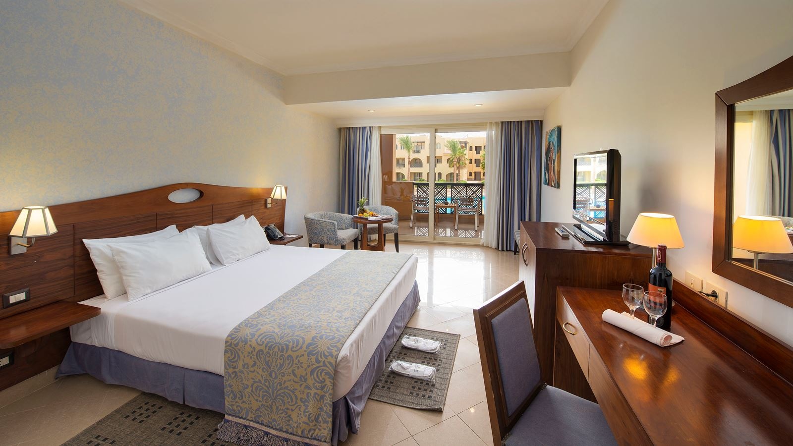 rooms-standard-room