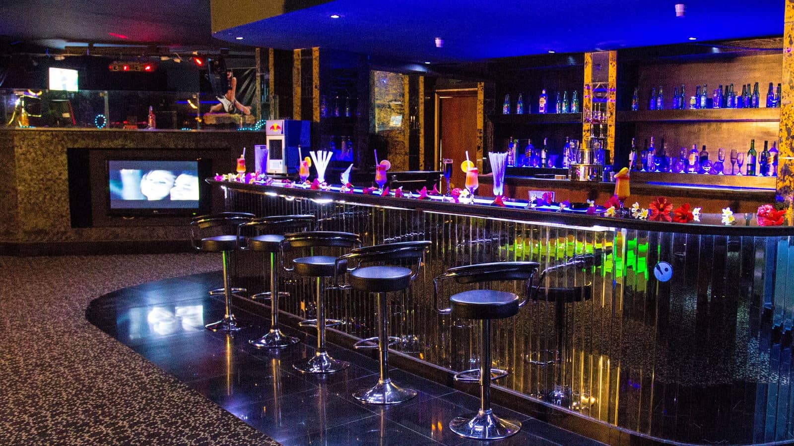 bars-sparks-night-club